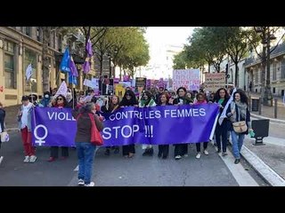À Marseille, des centaines de personnes manifestent contre les violences faites aux femmes