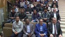 Diyanet İşleri Başkanı Erbaş, İlahinet Kulübü öğrencileriyle buluştu