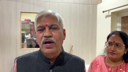 एसीबी महानिदेशक बीएल सोनी ने पत्नी सहित किए बालाजी दर्शन