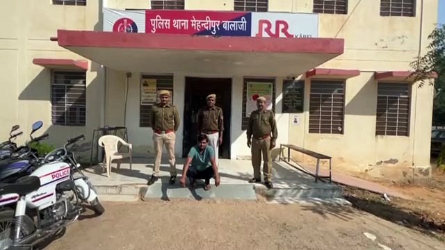 दौसा. टैंकर लूट व अवैध ऑयल फैक्ट्री के मामले में संचालक गिरफ्तार