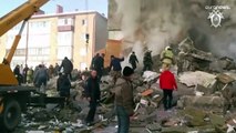 Nach Gasexplosion: Rettungskräfte bergen 9 Tote, darunter 4 Kinder