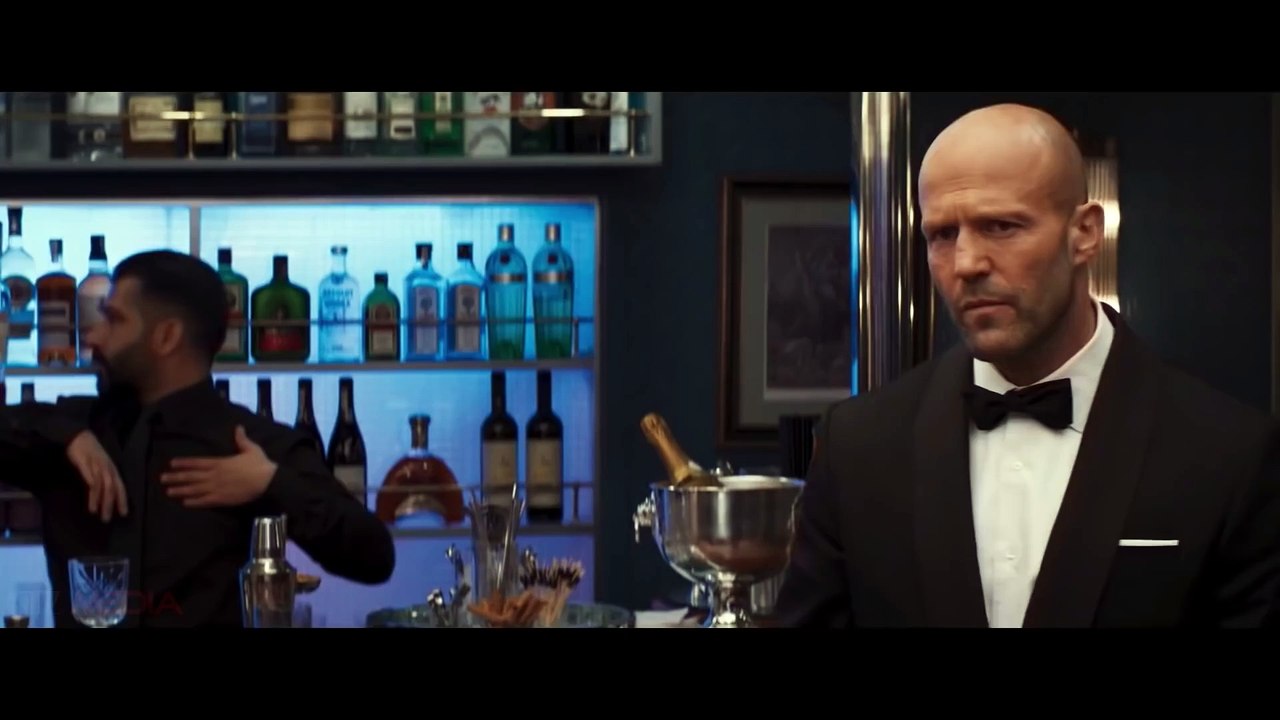 OPERATION FORTUNE Official Trailer 2022 - Jason Statham - Aubrey Plaza