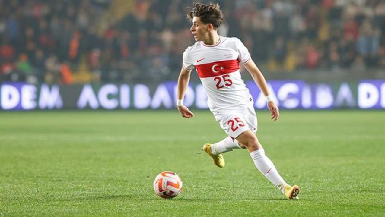 Türk futbolunun genç yeteneği Arda Güler, 17 yaşında A Milli Takım'ın formasını giydi
