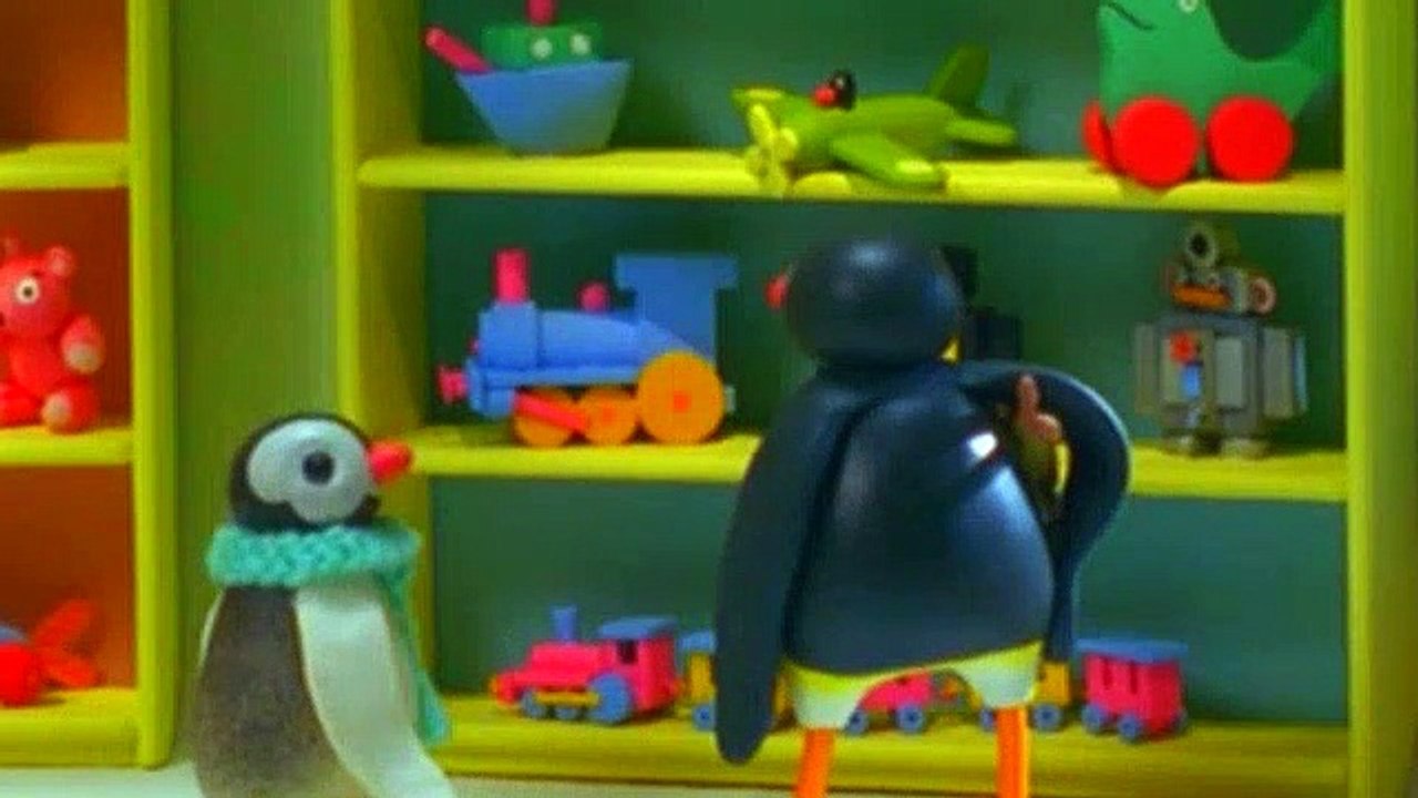 Pingu S06E08 pingu and the present