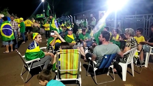 Manifestações seguem neste sábado (19) em Cascavel