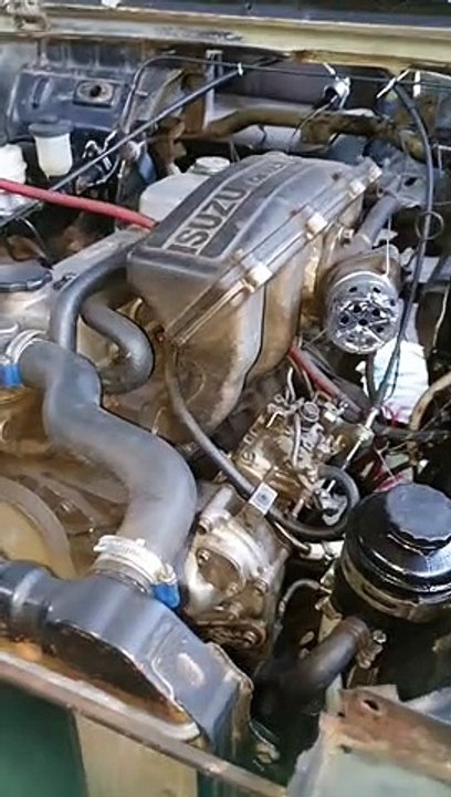 Suzuki jimny engine swap isuzu panther - Video Dailymotion