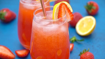 Sparkling Strawberry Lemonade - Sweet and Savory Meals