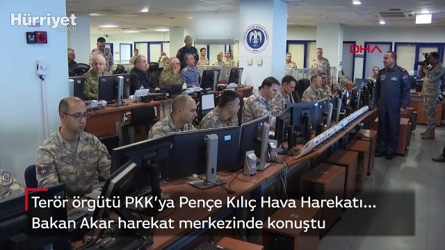 Terör örgütü PKK’ya Pençe Kılıç Hava Harekatı... Bakan Akar harekat merkezinde konuştu