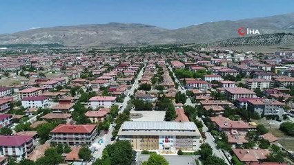 Türkiye'nin bakırcılıkta sayılı kentlerinden birisi olan Erzincan'da, meslek unutulmaya yüz tuttu