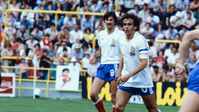 Primes de match détournées, match interrompu… Quand le politique s’invite à la Coupe du monde