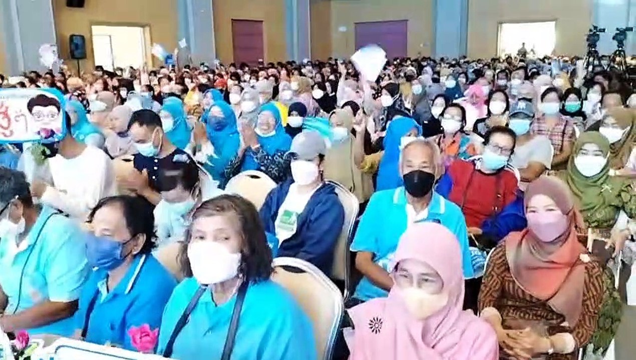 ปชป.เปิดตัว 12 ผู้สมัครส.ส. 3 จังหวัดชายแดนใต้