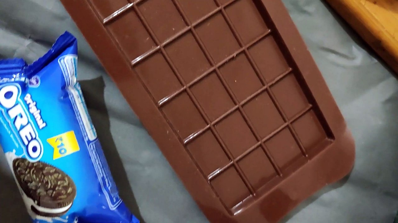 Oreo Cadbury 