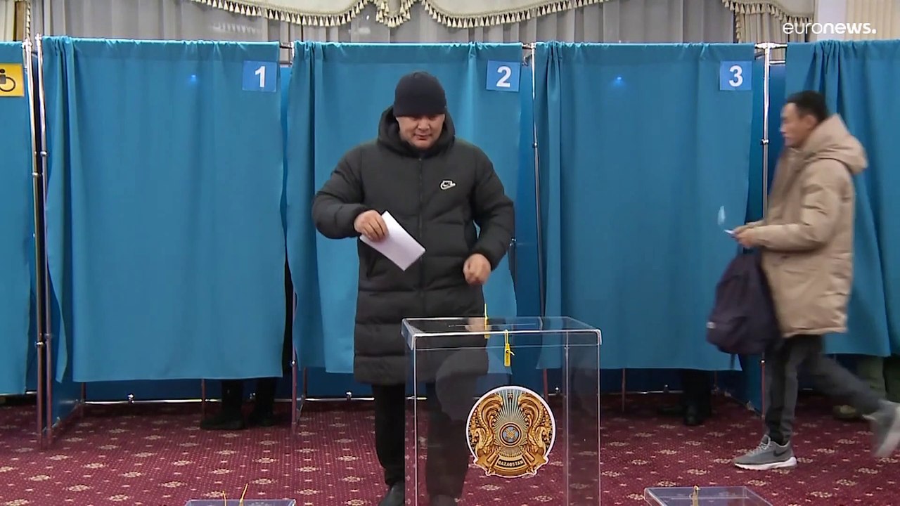 La scommessa di Tokayev che punta a restare presidente del Kazakistan
