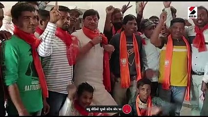 શૈલેષ મહેતાના હસ્તે ભાજપનો ખેસ ધારણ