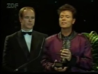 Cliff Clips for Cliff Richard Radio ( 9th show)