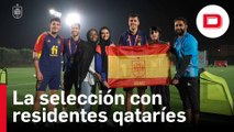 El divertido entrenamiento de la selección con residentes qataríes