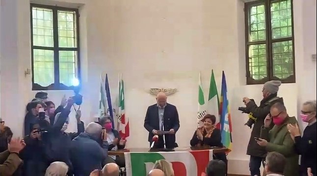 Bonaccini si candida alla segreteria del Pd nel circolo di Campogalliano dove iniziò a fare politica