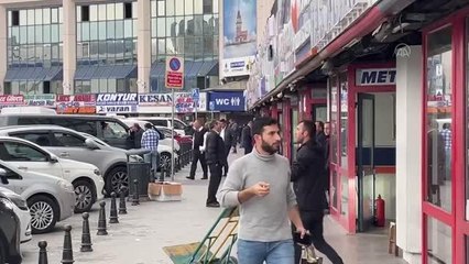 İstanbul'da ara tatil dönüşü otogardaki yoğunluk devam ediyor