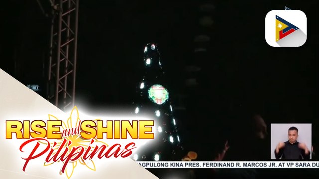 Pagpapailaw ng giant Christmas tree sa isang sikat na theme park sa Laguna, isinagawa; Pagpapailaw ng giant Christmas tree, sumisimbolo ng pag-asa
