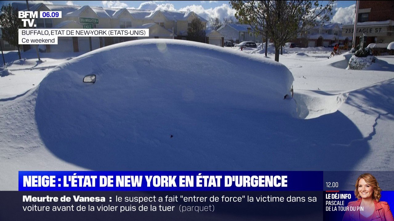 États-Unis: 2 mètres de neige tombés en 24h dans l'État de New York
