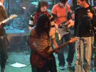 La croche pointée "Seven Nation Army  de Whites Stripes"