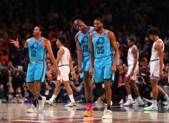 NBA : Phoenix bien trop fort pour les Knicks (VF)