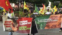 Protestas kurdas en Europa denuncian bombardeos de Turquía sobre civiles en Siria