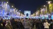 Les Champs-Élysées illuminés... tout en sobriété