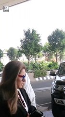 Dimple Kapadia Makes a Stylish Comeback After a Long Break ✨