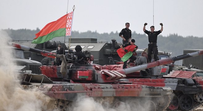 False Flag : Ukraine warnt vor Russen-Angriff auf Belarus