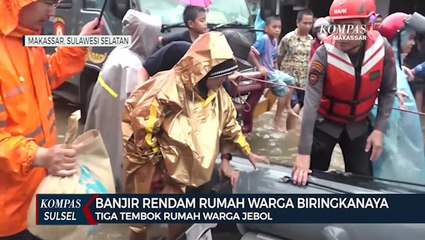Sungai Meluap Tembok Rumah Warga Jebol
