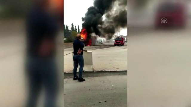 Gaziantep'in Karkamış ilçesine roketli saldırı: İsabet alan TIR