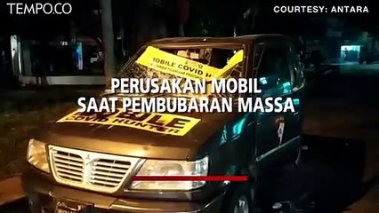 Pembubaran Massa di DPRD Jabar Diwarnai Aksi Perusakan Mobil Polisi