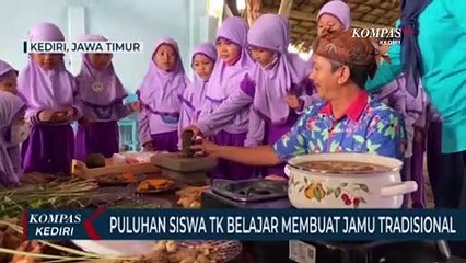 Puluhan Siswa TK Belajar Cara Membuat Jamu Tradisional