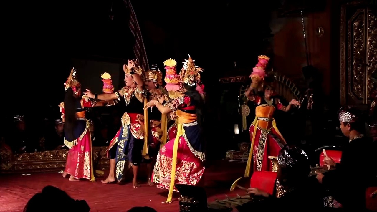Legong dance BALI 