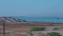 هل ينجح الأردن وإسرائيل في إنقاذ البحر الميت؟