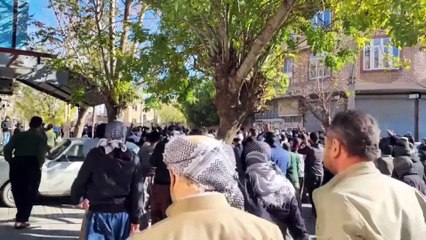 İran'da protestolar sürüyor