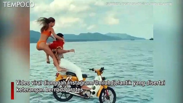 Video Viral, Pria Wanita Turis Asing Ceburkan Motor ke Laut, Diprotes