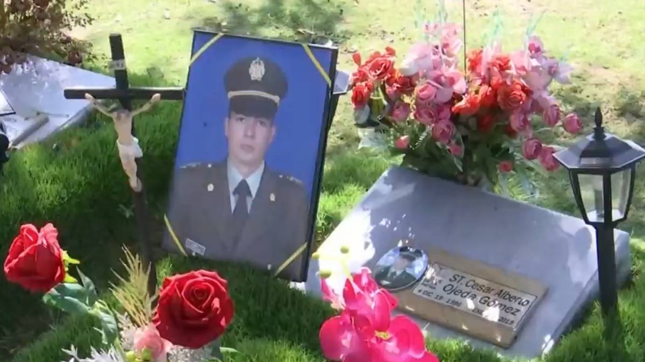 Familiares de las víctimas del atentado que dejó 22 cadetes muertos rechazan diálogos con ELN