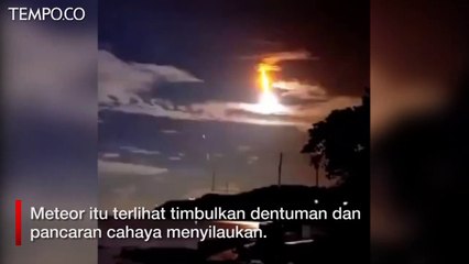 Viral Meteor Jatuh di Sulteng, Pancarkan Cahaya Menyilaukan