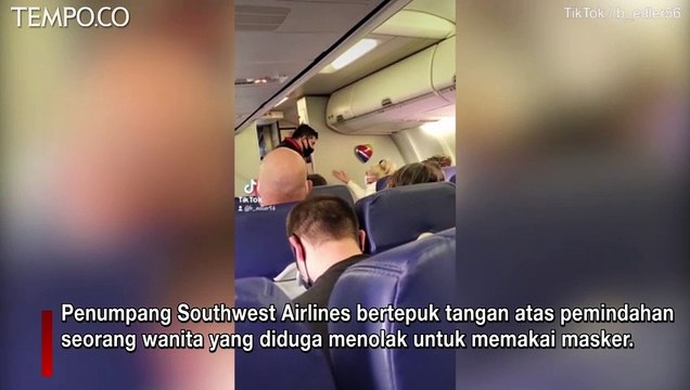 Diduga Menolak Pakai Masker, Wanita Disuruh Keluar Pesawat, Penumpang Bersorak