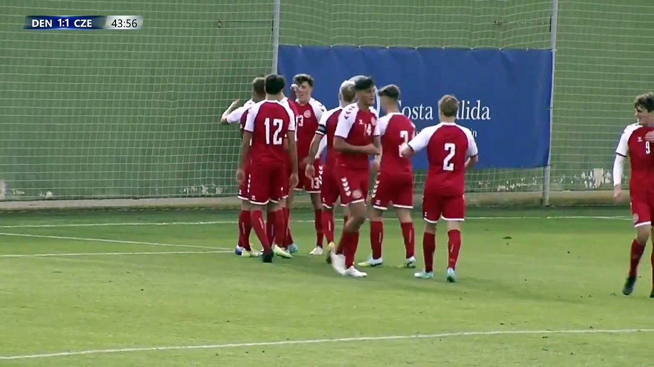 RELIVE: "Mundialito" Football Week - U19 Denmark v U19 Czech Republic
