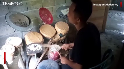 Eks Drummer Dream Theater Janjikan Set Drum untuk Youtuber Deden Noy