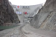Tarım ve Orman Bakanı Vahit Kirişci, Yusufeli Barajı'nda incelemelerde bulundu Açıklaması