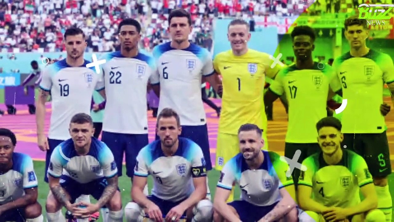 Mason Mount appears to sing 'God Save the Queen' before England vs Iran