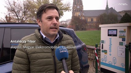 A dráguló töltés és parkolás ellenére sem csökkent a villanyautók eladása