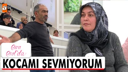 Canlı yayında eşinin yüzüne bakarak Bayram'a aşkını ilan etti! - Esra Erol'da 21 Kasım 2022