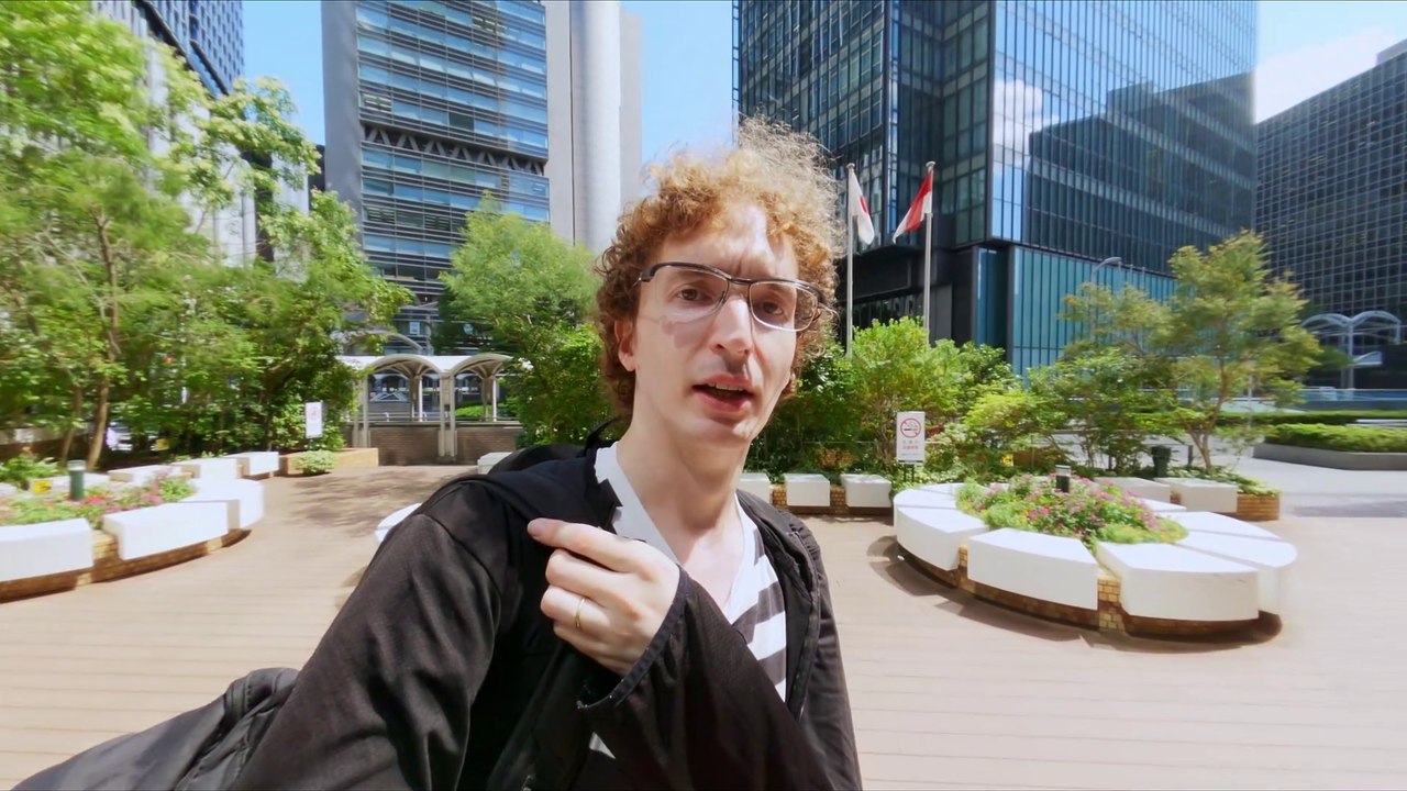 24H Osaka: Ein BESCHISSENES Museum und Japans MÖRDERHOTEL