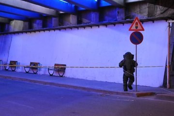 TREN GARI DURAĞINDA UNUTULAN ÇANTA FÜNYEYLE PATLATILDI