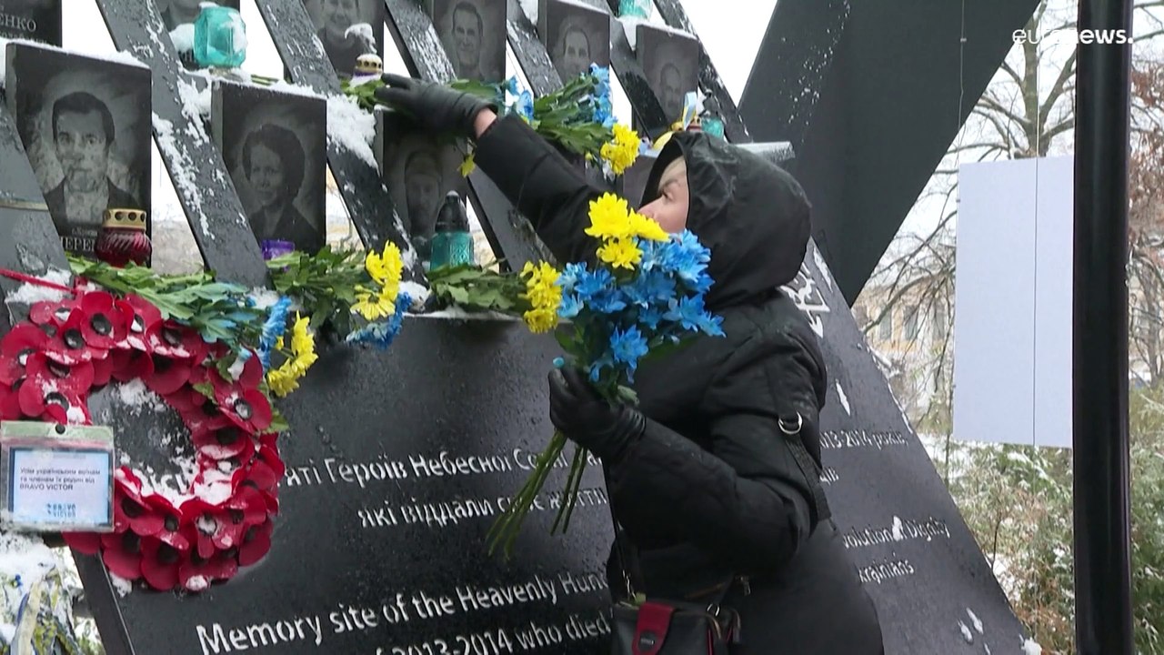 Zelenskyy assinala Dia da Liberdade e Dignidade